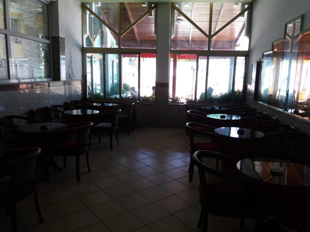Hotel Choumis Haj Messaoud Larache Eksteriør bilde
