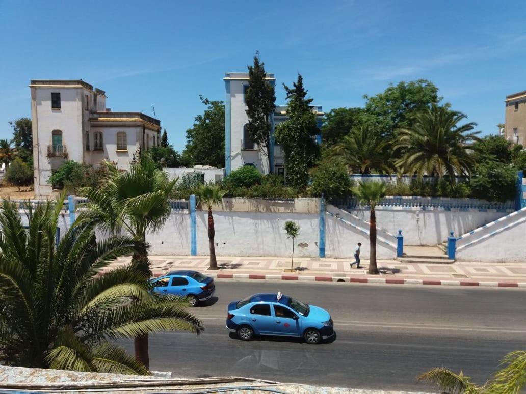 Hotel Choumis Haj Messaoud Larache Eksteriør bilde